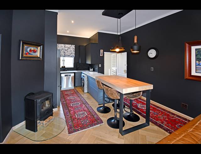 2 BEDROOM APARTMENT FOR SALE IN MELROSE NORTH